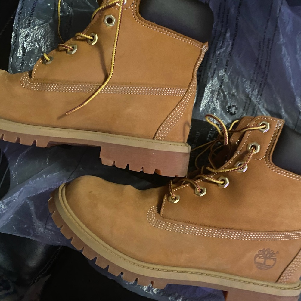 Timberland boots size 5 mens